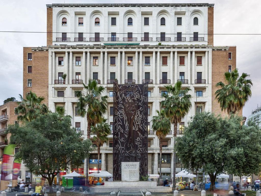 Boutique Hotel Piazza Carita 那不勒斯 外观 照片